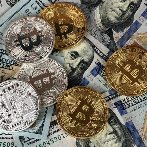 Stablecoins cryptocurrencies on bed on dollars bitcoin